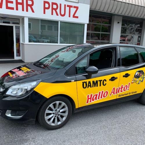 Hallo Auto-01