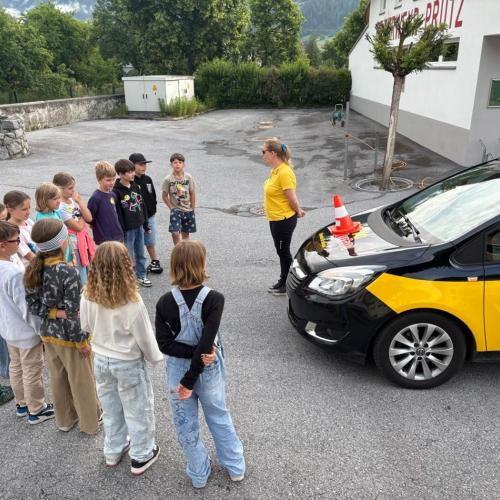 Hallo Auto-04