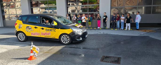 Hallo Auto - 01